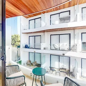 Menesse Midtown 2 Unit 208 , Playa del Carmen México